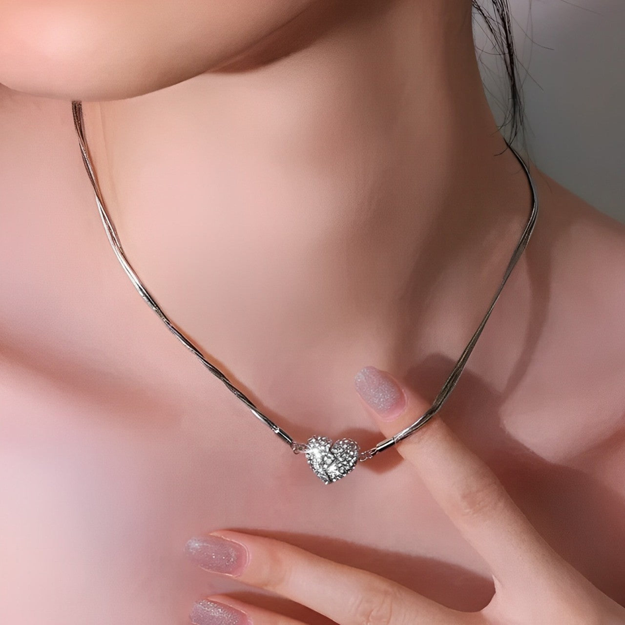 Collar de amor con imán corazon unido